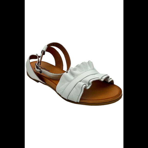 Miz Mooz Shoes - Miz Mooz Leather Ankle Strap Sandals Theresa Ivory - Medium
